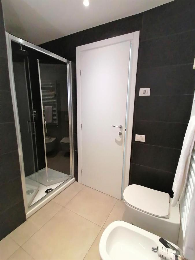 Guesthouse Tree Rooms Modern Bérgamo Exterior foto