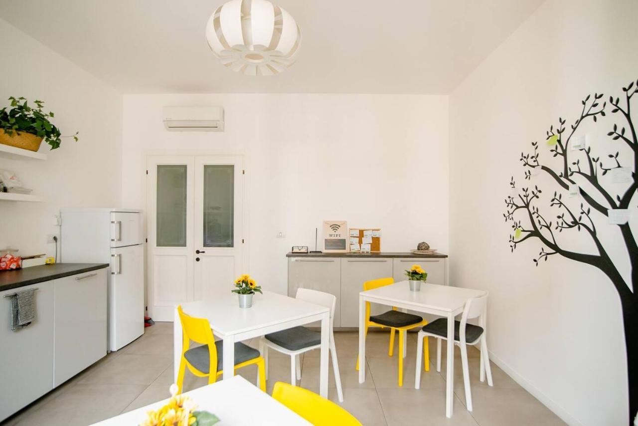 Guesthouse Tree Rooms Modern Bérgamo Exterior foto