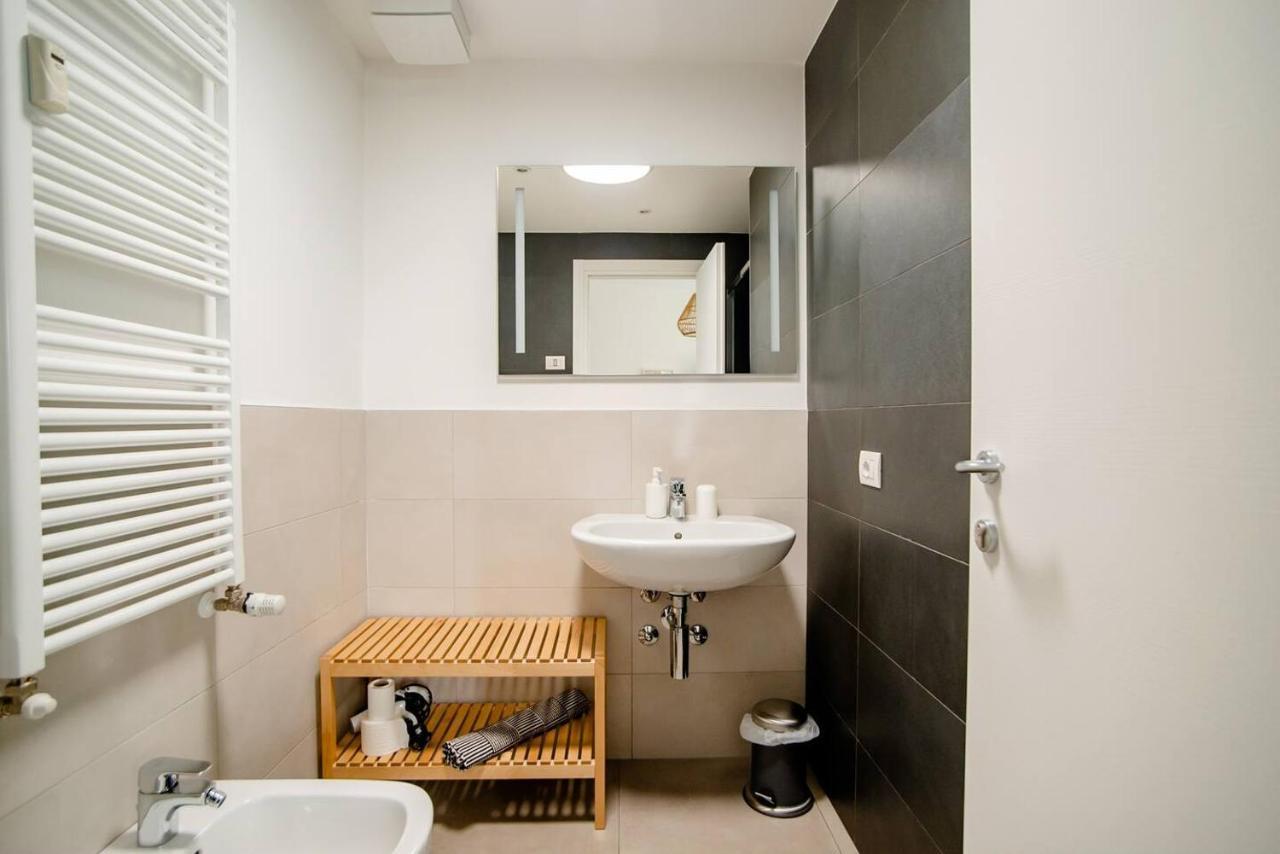 Guesthouse Tree Rooms Modern Bérgamo Exterior foto