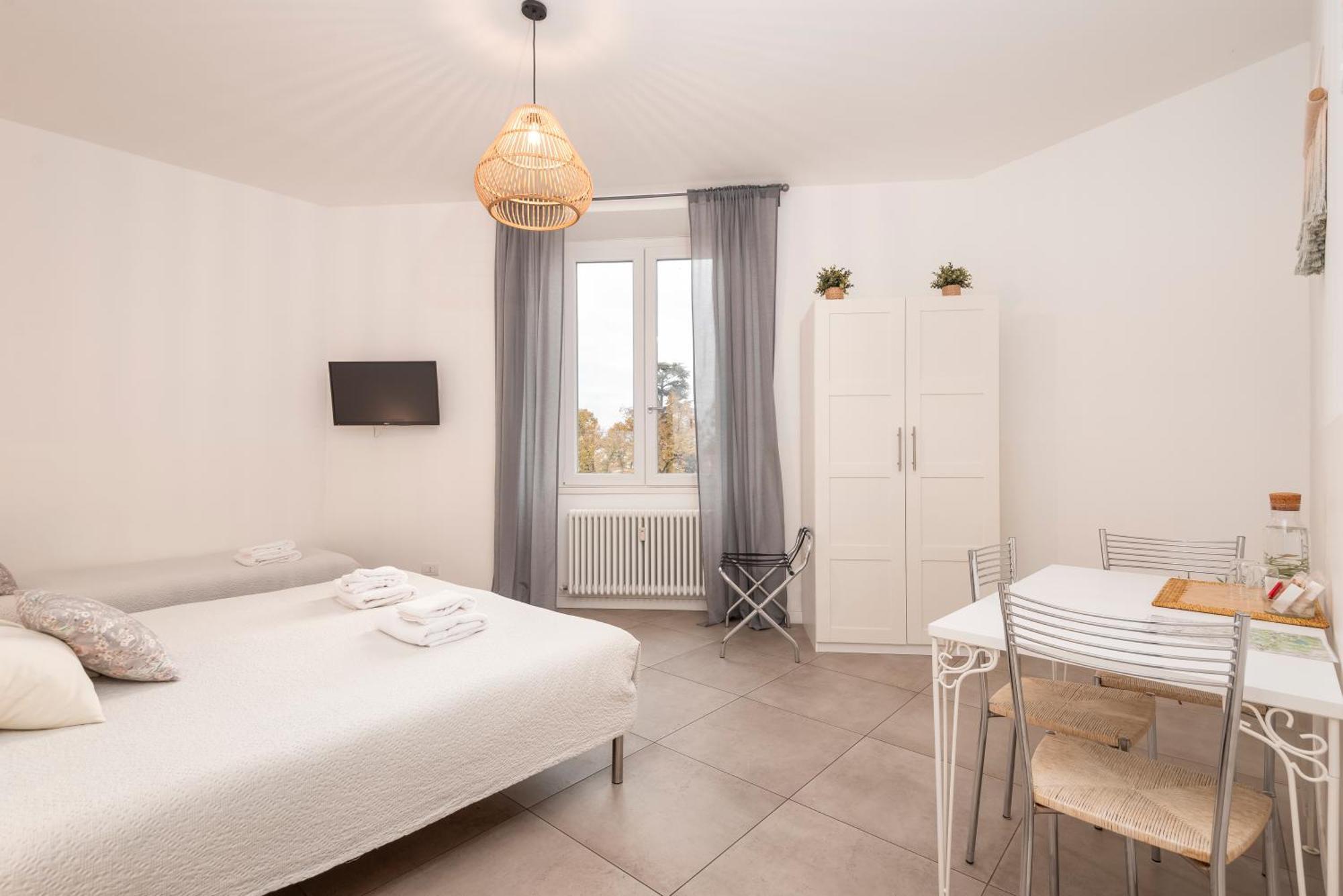 Guesthouse Tree Rooms Modern Bérgamo Exterior foto